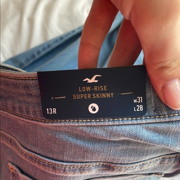 Women's Blue Jeans - Picture 8 of 8